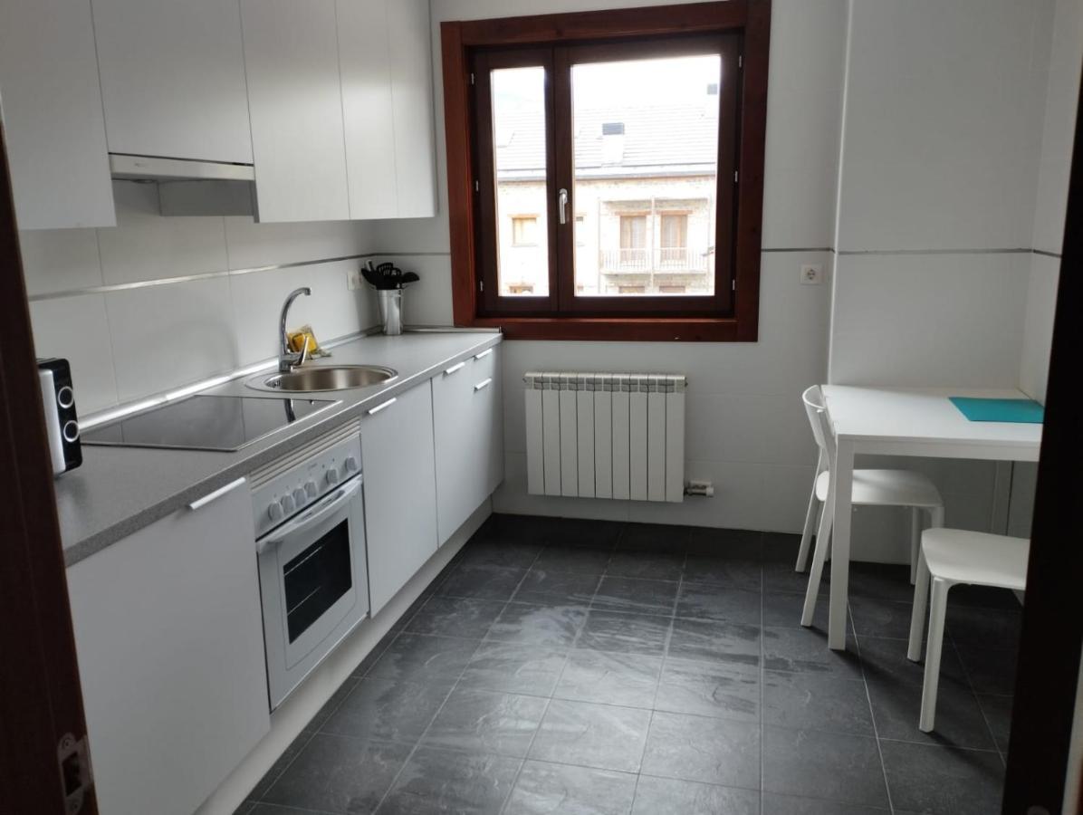 Fabuloso Apartamento Con Vistas A La Montana El Abedul Luga 23 Castiello De Jaca Kültér fotó